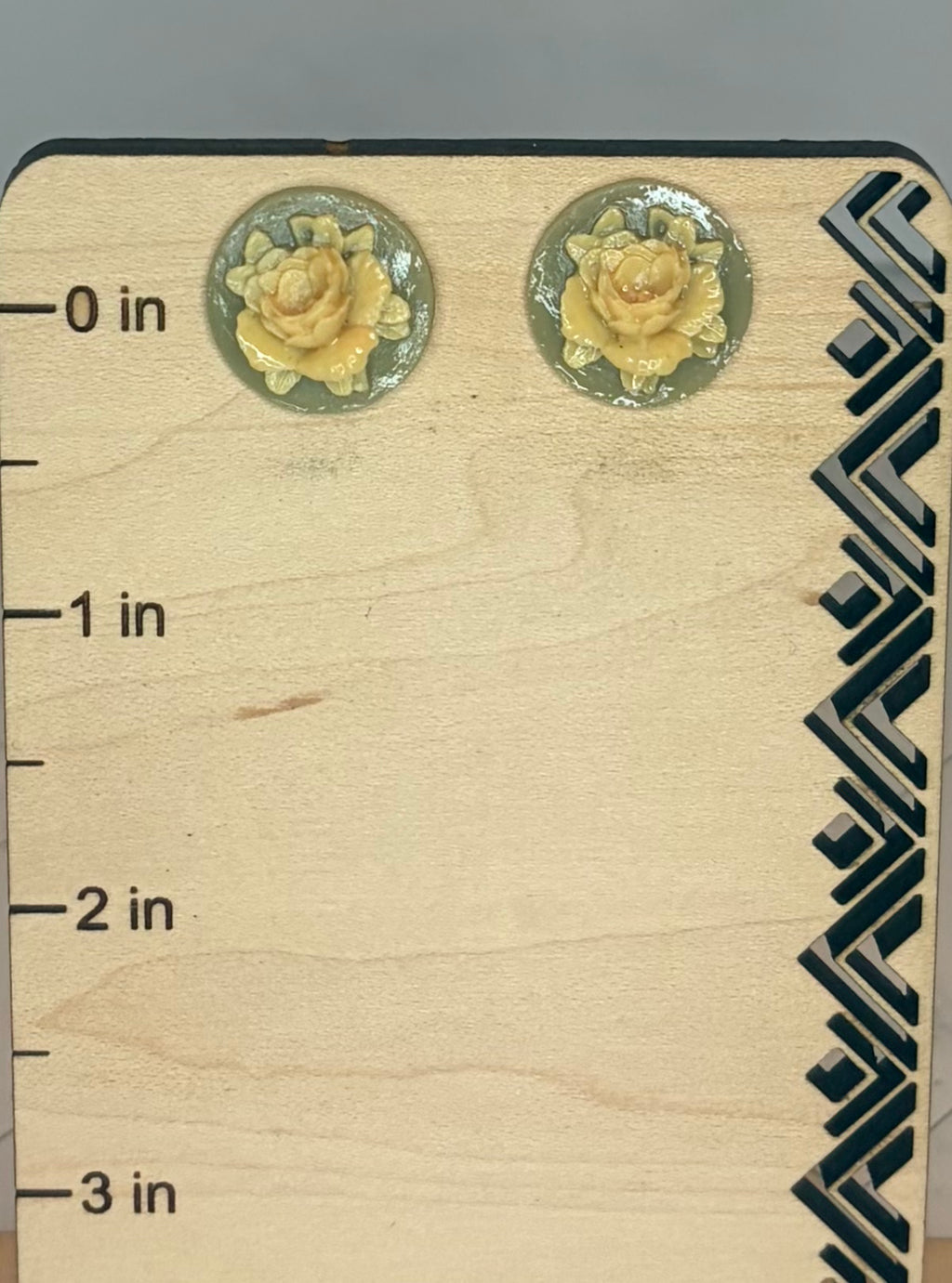 Vintage-Inspired Cameo Stud Earrings with Stainless Steel Posts